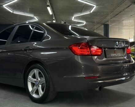 БМВ 3 Серия 2014 в Одессе на Automoto.ua Серый БМВ 3 Серия, объемом двигателя 2 л и пробегом 99 тыс. км за 13900 $, фото 15 на Automoto.ua