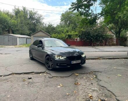 Серый БМВ 3 Серия, объемом двигателя 2 л и пробегом 166 тыс. км за 15000 $, фото 1 на Automoto.ua