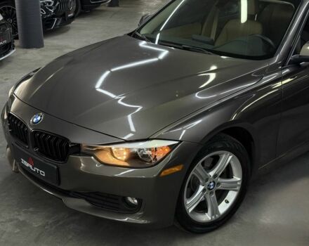 БМВ 3 Серия 2014 в Одессе на Automoto.ua Серый БМВ 3 Серия, объемом двигателя 2 л и пробегом 99 тыс. км за 13900 $, фото 5 на Automoto.ua