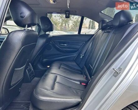 Серый БМВ 3 Серия, объемом двигателя 2 л и пробегом 171 тыс. км за 12800 $, фото 28 на Automoto.ua