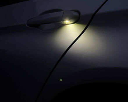 Серый БМВ 3 Серия, объемом двигателя 2 л и пробегом 225 тыс. км за 12600 $, фото 32 на Automoto.ua