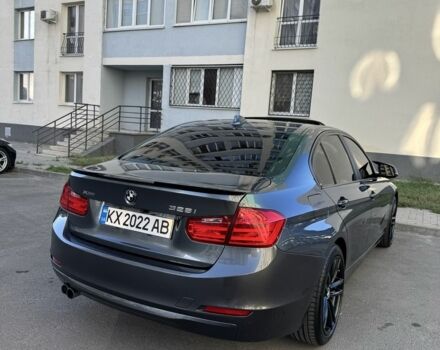 Серый БМВ 3 Серия, объемом двигателя 2 л и пробегом 162 тыс. км за 298 $, фото 4 на Automoto.ua