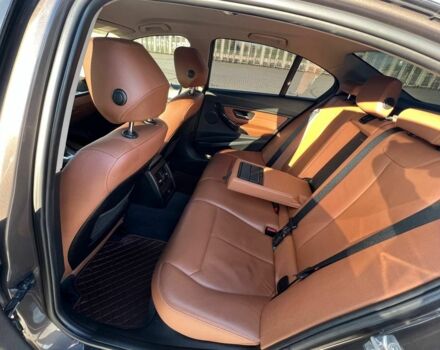 Серый БМВ 3 Серия, объемом двигателя 2 л и пробегом 327 тыс. км за 15555 $, фото 11 на Automoto.ua