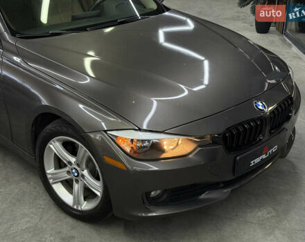 Серый БМВ 3 Серия, объемом двигателя 2 л и пробегом 99 тыс. км за 13900 $, фото 2 на Automoto.ua