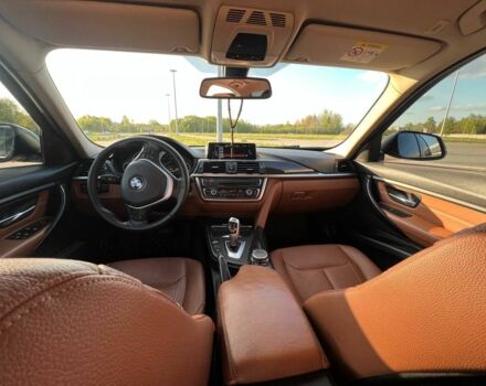 Серый БМВ 3 Серия, объемом двигателя 2 л и пробегом 327 тыс. км за 15555 $, фото 5 на Automoto.ua