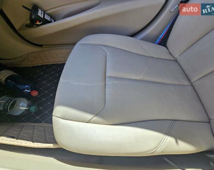 Сірий БМВ 3 Серія, об'ємом двигуна 2 л та пробігом 209 тис. км за 12999 $, фото 12 на Automoto.ua