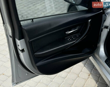 Серый БМВ 3 Серия, объемом двигателя 2 л и пробегом 133 тыс. км за 15499 $, фото 27 на Automoto.ua