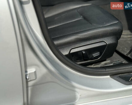 Серый БМВ 3 Серия, объемом двигателя 2 л и пробегом 133 тыс. км за 15499 $, фото 38 на Automoto.ua