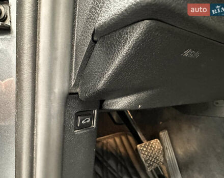 Серый БМВ 3 Серия, объемом двигателя 2 л и пробегом 170 тыс. км за 14350 $, фото 18 на Automoto.ua