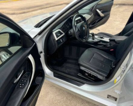 Серый БМВ 3 Серия, объемом двигателя 2 л и пробегом 89 тыс. км за 2800 $, фото 7 на Automoto.ua