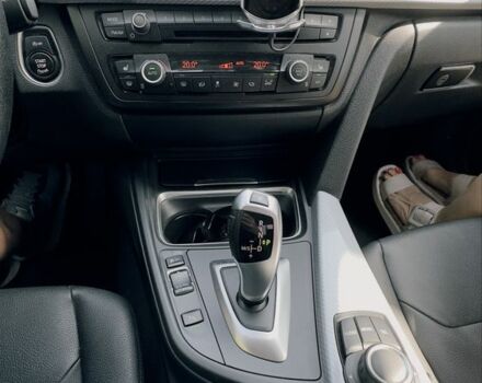 Сірий БМВ 3 Серія, об'ємом двигуна 2 л та пробігом 205 тис. км за 12650 $, фото 14 на Automoto.ua