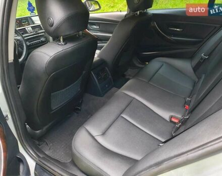 БМВ 3 Серия 2014 в Львове на Automoto.ua Серый БМВ 3 Серия, объемом двигателя 2 л и пробегом 280 тыс. км за 12800 $, фото 11 на Automoto.ua