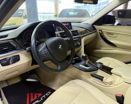 БМВ 3 Серия 2014 в Одессе на Automoto.ua Серый БМВ 3 Серия, объемом двигателя 2 л и пробегом 99 тыс. км за 13900 $, фото 18 на Automoto.ua