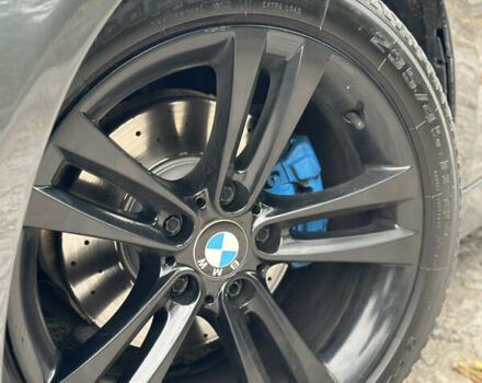 Серый БМВ 3 Серия, объемом двигателя 2 л и пробегом 223 тыс. км за 12500 $, фото 10 на Automoto.ua