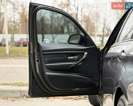 Сірий БМВ 3 Серія, об'ємом двигуна 2 л та пробігом 207 тис. км за 13900 $, фото 9 на Automoto.ua