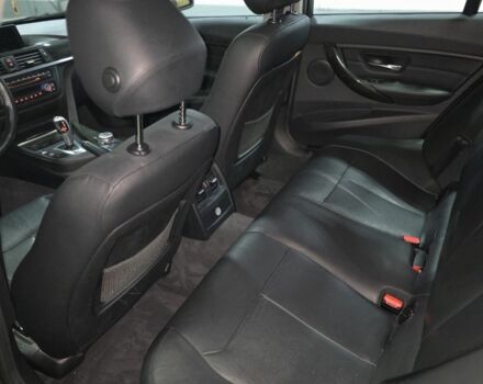 Сірий БМВ 3 Серія, об'ємом двигуна 2 л та пробігом 320 тис. км за 15250 $, фото 6 на Automoto.ua