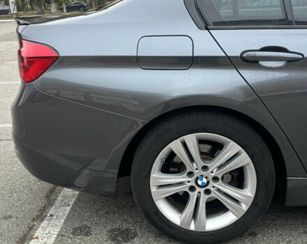 Серый БМВ 3 Серия, объемом двигателя 2 л и пробегом 229 тыс. км за 16400 $, фото 7 на Automoto.ua