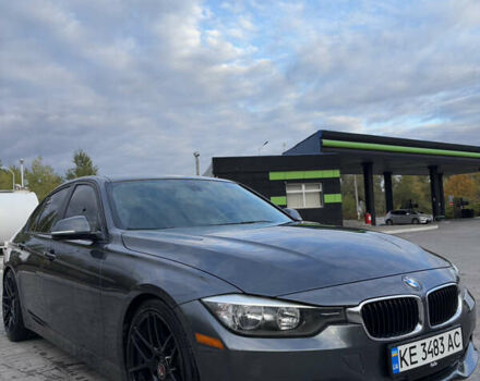 БМВ 3 Серия 2015 в Днепре (Днепропетровске) на Automoto.ua Серый БМВ 3 Серия, объемом двигателя 2 л и пробегом 104 тыс. км за 15500 $, фото 1 на Automoto.ua