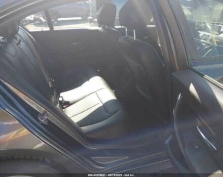 Сірий БМВ 3 Серія, об'ємом двигуна 0 л та пробігом 125 тис. км за 1900 $, фото 8 на Automoto.ua
