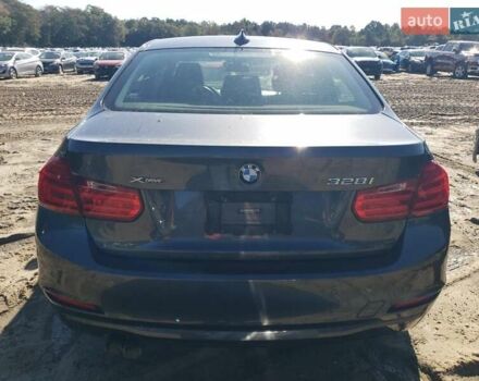 Сірий БМВ 3 Серія, об'ємом двигуна 2 л та пробігом 125 тис. км за 1800 $, фото 5 на Automoto.ua