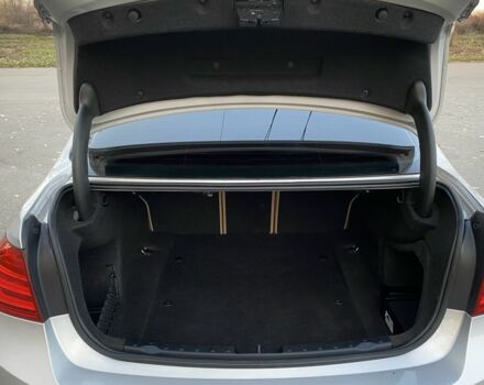 Серый БМВ 3 Серия, объемом двигателя 2 л и пробегом 220 тыс. км за 10990 $, фото 21 на Automoto.ua