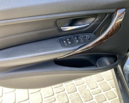 Сірий БМВ 3 Серія, об'ємом двигуна 2 л та пробігом 170 тис. км за 12700 $, фото 12 на Automoto.ua