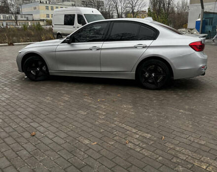 Серый БМВ 3 Серия, объемом двигателя 2 л и пробегом 217 тыс. км за 15000 $, фото 7 на Automoto.ua