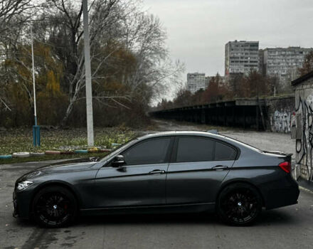 Серый БМВ 3 Серия, объемом двигателя 2 л и пробегом 159 тыс. км за 15700 $, фото 2 на Automoto.ua