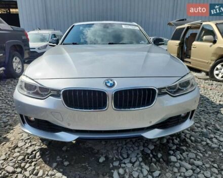 Серый БМВ 3 Серия, объемом двигателя 2 л и пробегом 156 тыс. км за 2100 $, фото 4 на Automoto.ua