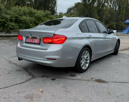Серый БМВ 3 Серия, объемом двигателя 2 л и пробегом 143 тыс. км за 12000 $, фото 9 на Automoto.ua