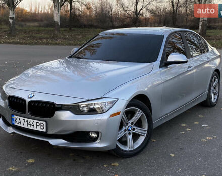 Серый БМВ 3 Серия, объемом двигателя 2 л и пробегом 220 тыс. км за 10990 $, фото 10 на Automoto.ua