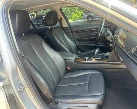 Сірий БМВ 3 Серія, об'ємом двигуна 2 л та пробігом 76 тис. км за 11000 $, фото 9 на Automoto.ua