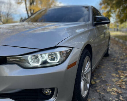 БМВ 3 Серия 2015 в Запорожье на Automoto.ua Серый БМВ 3 Серия, объемом двигателя 2 л и пробегом 165 тыс. км за 12800 $, фото 6 на Automoto.ua