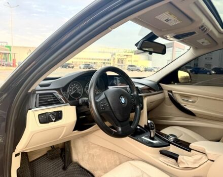 Серый БМВ 3 Серия, объемом двигателя 2 л и пробегом 148 тыс. км за 12900 $, фото 5 на Automoto.ua