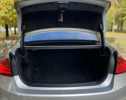 БМВ 3 Серия 2015 в Запорожье на Automoto.ua Серый БМВ 3 Серия, объемом двигателя 2 л и пробегом 165 тыс. км за 12800 $, фото 37 на Automoto.ua