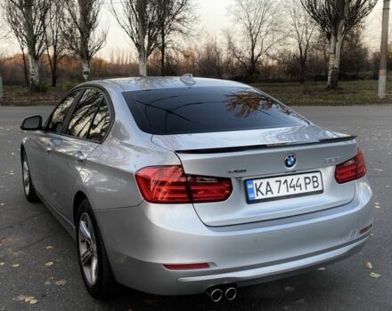 Серый БМВ 3 Серия, объемом двигателя 2 л и пробегом 220 тыс. км за 10990 $, фото 9 на Automoto.ua
