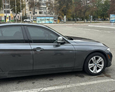 Серый БМВ 3 Серия, объемом двигателя 2 л и пробегом 229 тыс. км за 16400 $, фото 5 на Automoto.ua