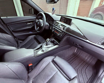 Сірий БМВ 3 Серія, об'ємом двигуна 2 л та пробігом 134 тис. км за 17200 $, фото 3 на Automoto.ua