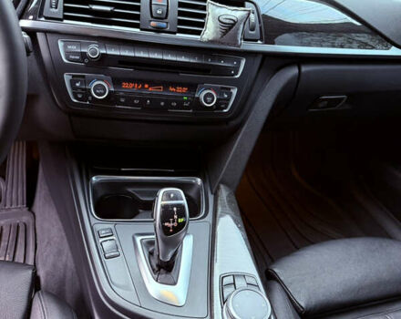 Сірий БМВ 3 Серія, об'ємом двигуна 2 л та пробігом 134 тис. км за 17200 $, фото 8 на Automoto.ua