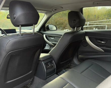 БМВ 3 Серия 2015 в Днепре (Днепропетровске) на Automoto.ua Серый БМВ 3 Серия, объемом двигателя 2 л и пробегом 104 тыс. км за 15500 $, фото 3 на Automoto.ua