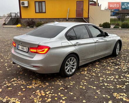 Серый БМВ 3 Серия, объемом двигателя 2 л и пробегом 72 тыс. км за 14600 $, фото 5 на Automoto.ua
