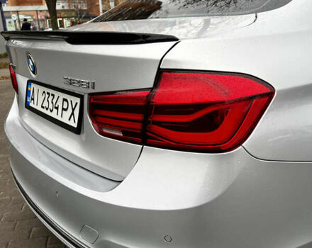 Серый БМВ 3 Серия, объемом двигателя 2 л и пробегом 217 тыс. км за 15000 $, фото 15 на Automoto.ua