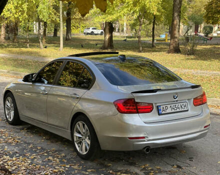 БМВ 3 Серия 2015 в Запорожье на Automoto.ua Серый БМВ 3 Серия, объемом двигателя 2 л и пробегом 165 тыс. км за 12800 $, фото 14 на Automoto.ua