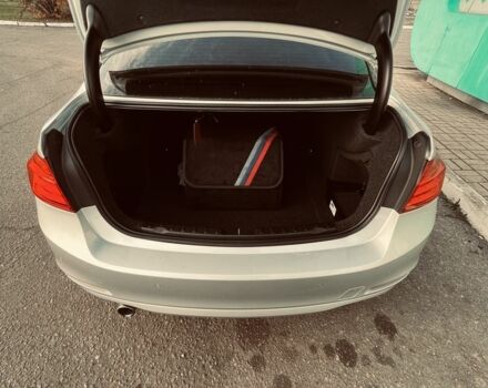 Серый БМВ 3 Серия, объемом двигателя 2 л и пробегом 40 тыс. км за 17200 $, фото 14 на Automoto.ua