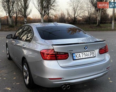 Серый БМВ 3 Серия, объемом двигателя 2 л и пробегом 220 тыс. км за 10990 $, фото 11 на Automoto.ua