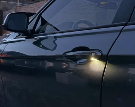 Сірий БМВ 3 Серія, об'ємом двигуна 2 л та пробігом 175 тис. км за 15999 $, фото 26 на Automoto.ua