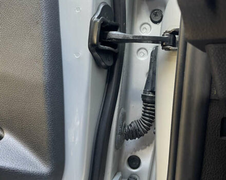 БМВ 3 Серия 2015 в Запорожье на Automoto.ua Серый БМВ 3 Серия, объемом двигателя 2 л и пробегом 165 тыс. км за 12800 $, фото 18 на Automoto.ua