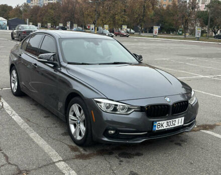 Серый БМВ 3 Серия, объемом двигателя 2 л и пробегом 229 тыс. км за 16400 $, фото 3 на Automoto.ua