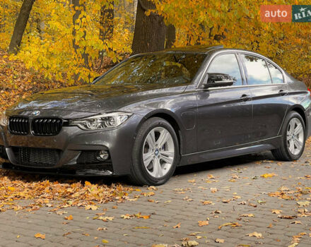 БМВ 3 Серія 2016 у Львові на Automoto.ua Сірий БМВ 3 Серія, об'ємом двигуна 2 л та пробігом 119 тис. км за 22500 $, фото 7 на Automoto.ua