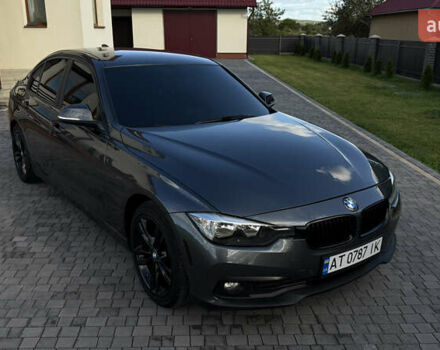 Серый БМВ 3 Серия, объемом двигателя 2 л и пробегом 176 тыс. км за 15000 $, фото 5 на Automoto.ua